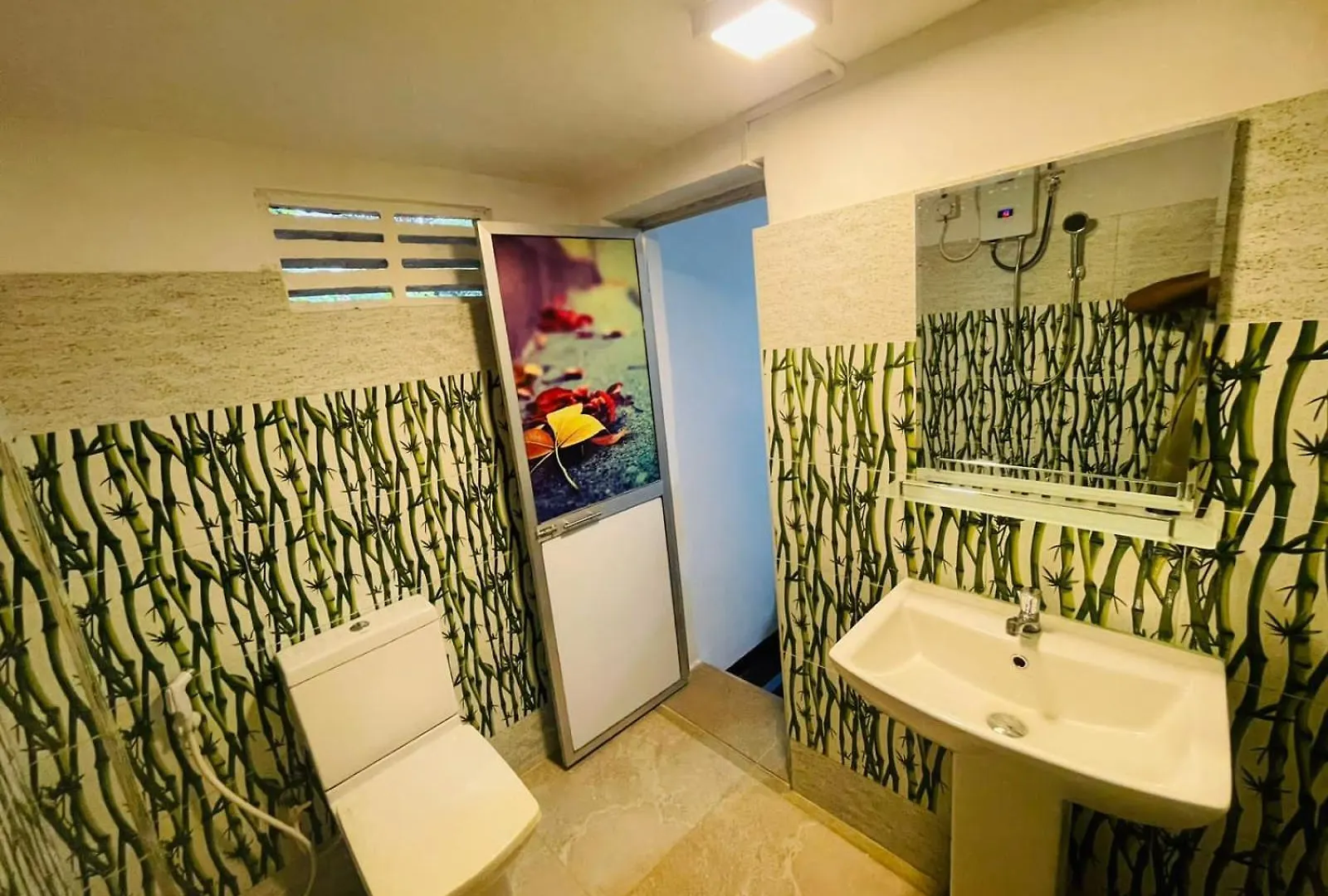 Lake Classical Guest House كاندي 0*,  سريلانكا