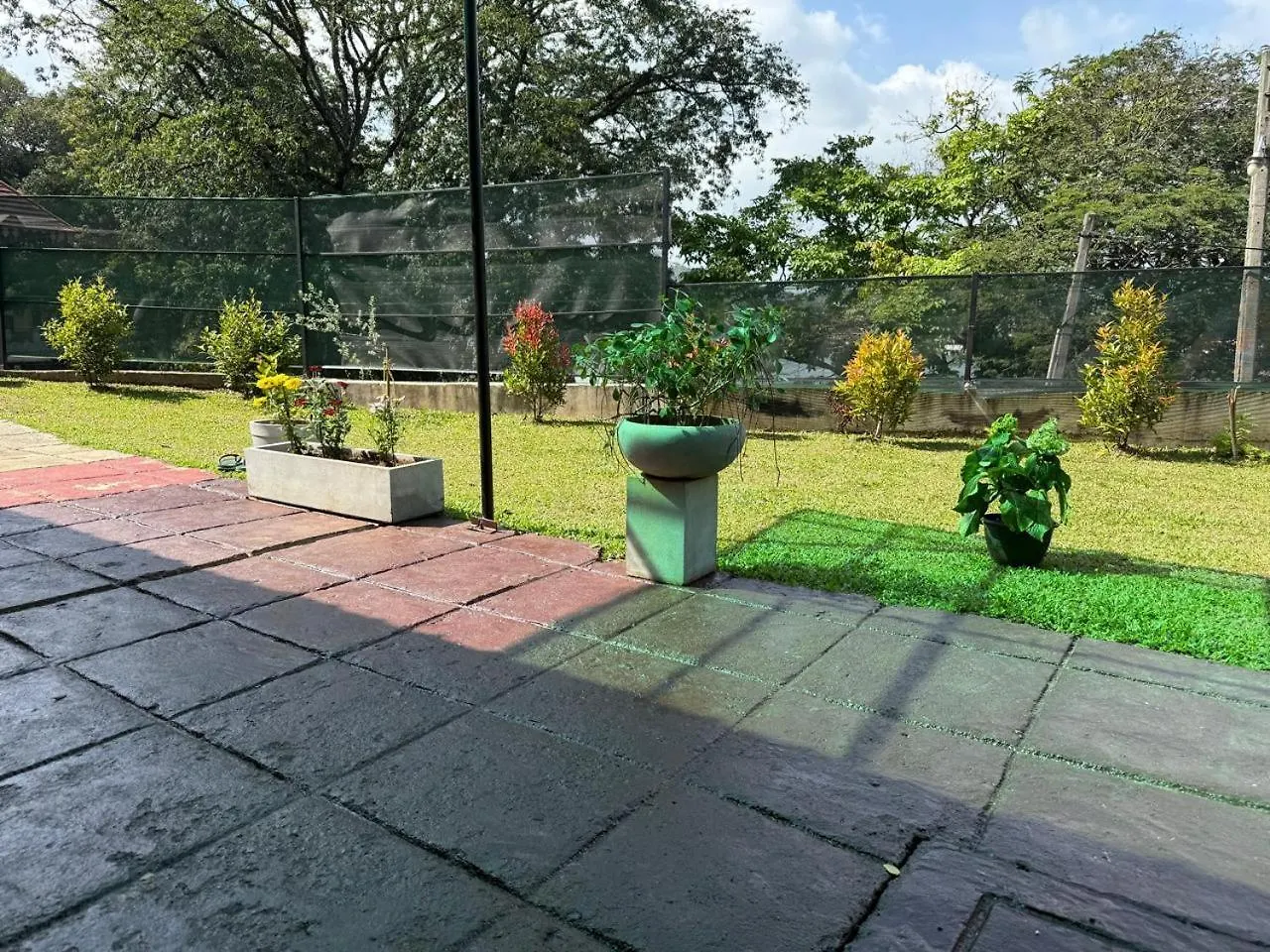 Lake Classical Guest House كاندي 0*,