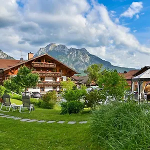 https://ferienhotel-helmer.com-bavaria.com