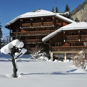 https://les-lans.hotels-rhonealpes.com